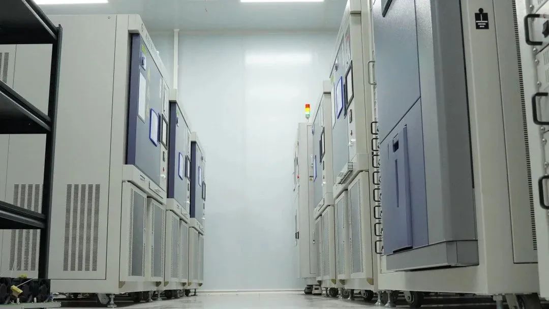 Test Equipment 3