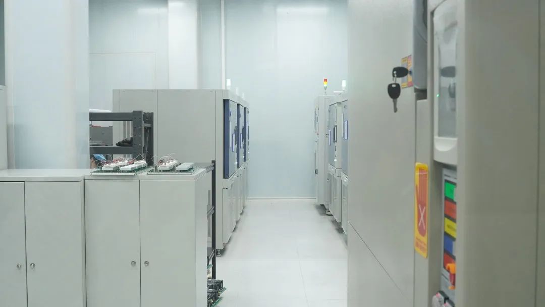 Test Equipment4